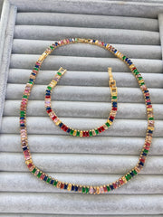 Renkli taşlı kolye seti