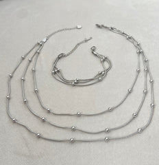 Topçuklu kolye seti