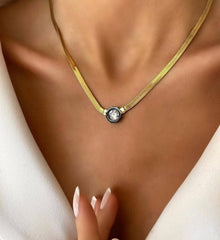 İtalyan üzeri siyah topcuk