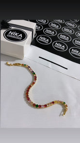 Renkli su yolu bileklik