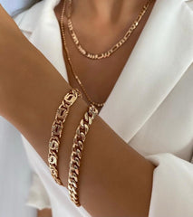 Motif desenli bileklik