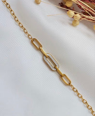 Üçlü halka geçişli bileklik