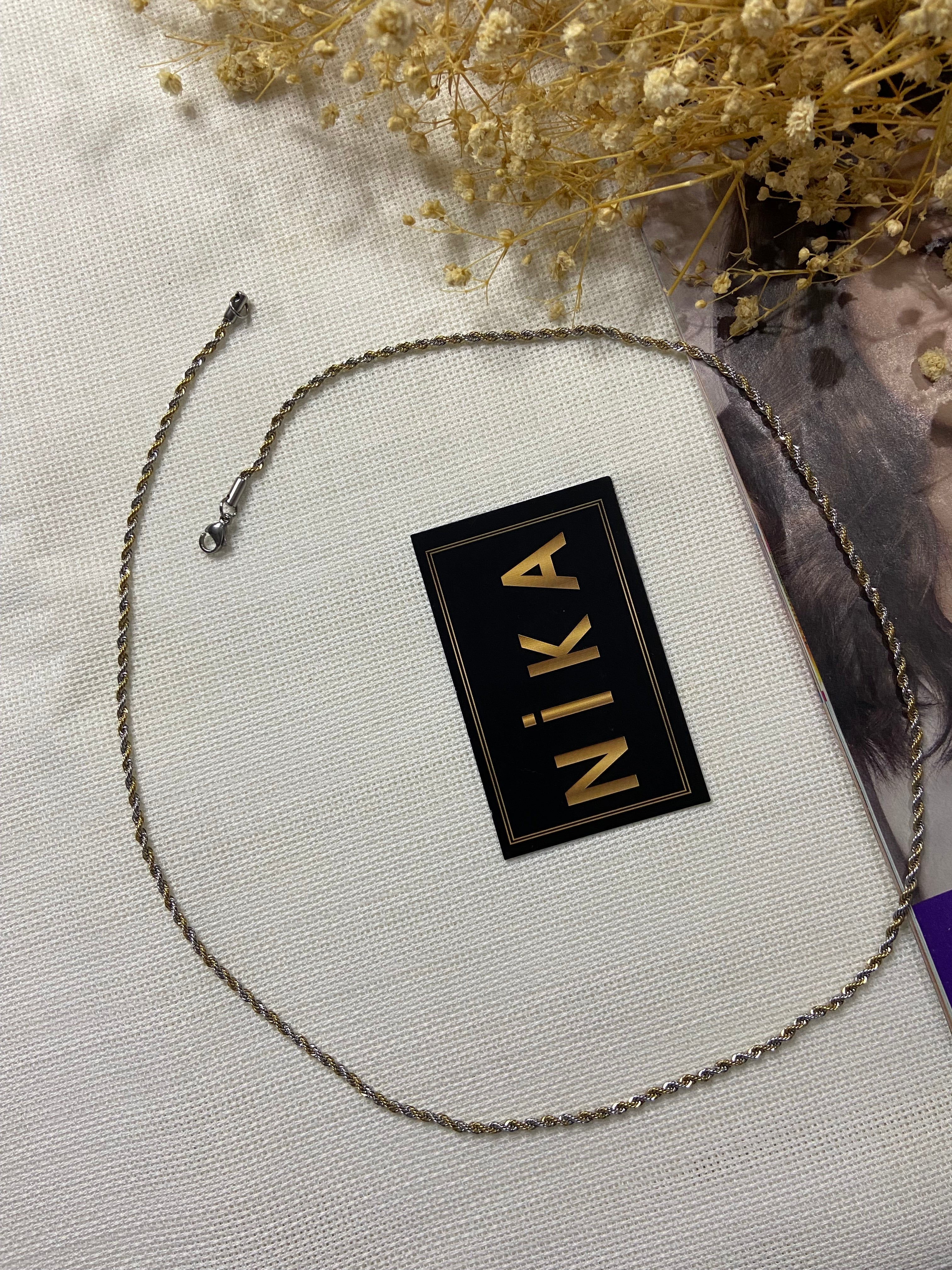 İki renkli burgu kolye