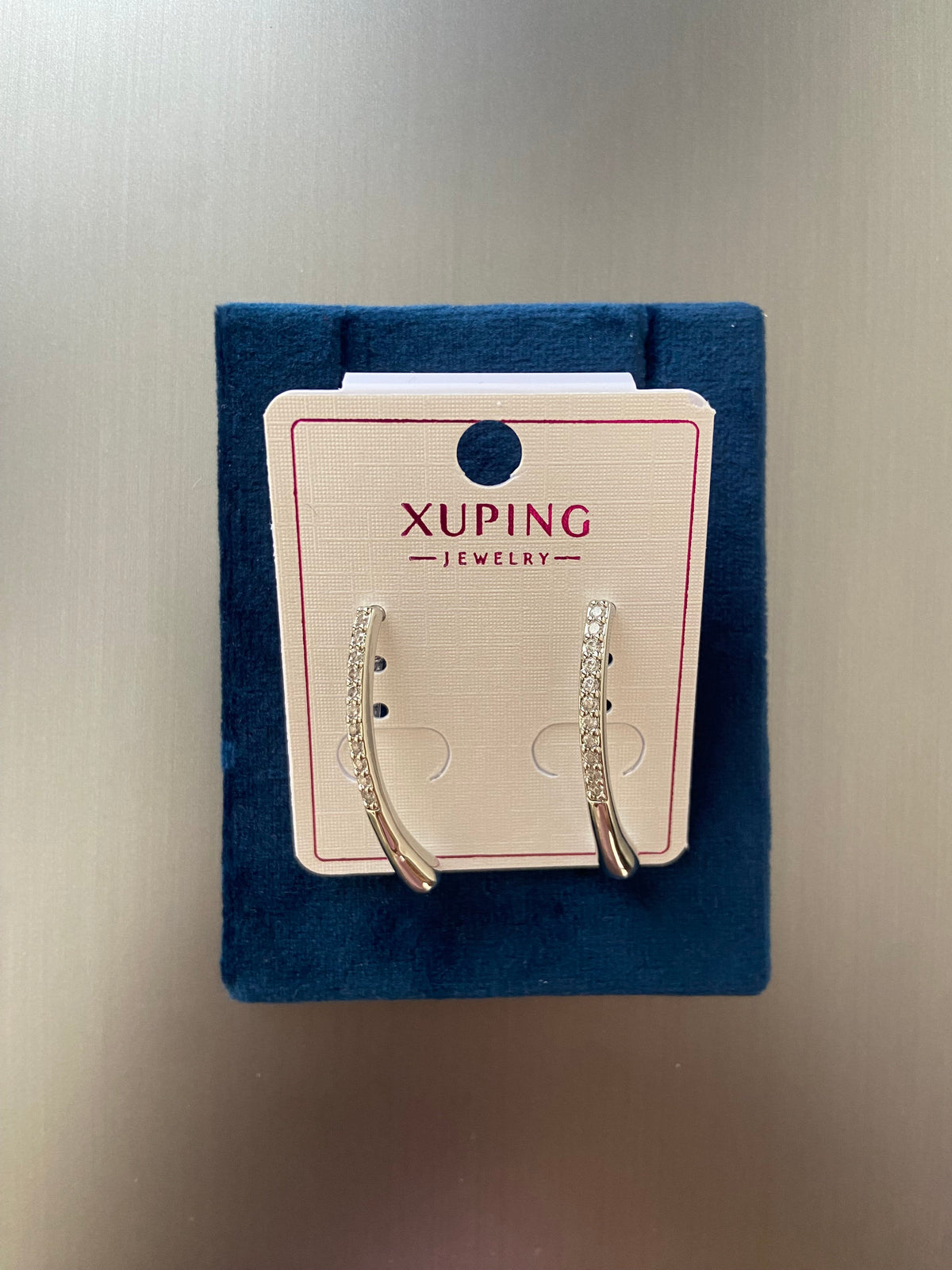 Zarif tasarım küpe