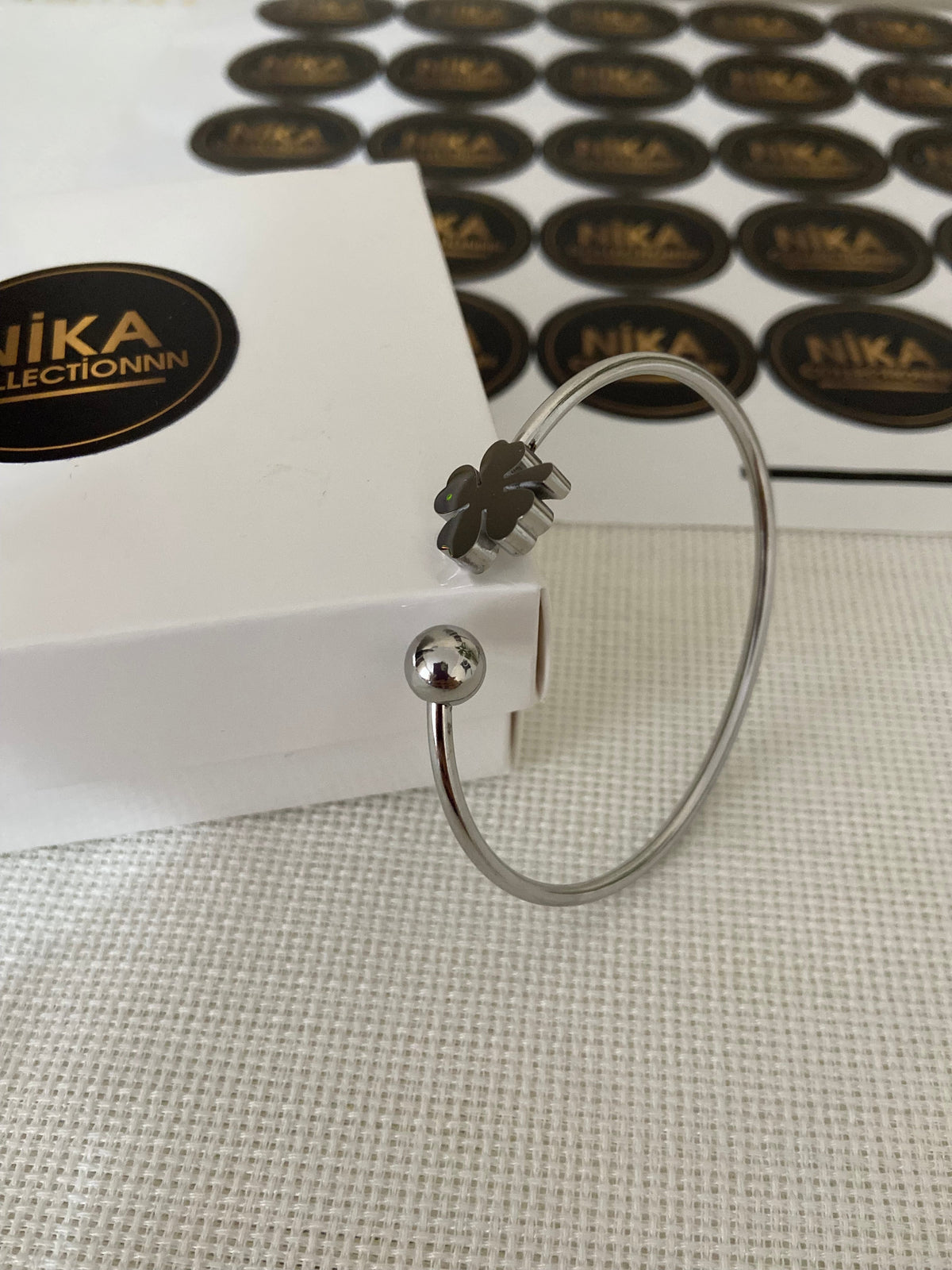 Yonca model kelepçe