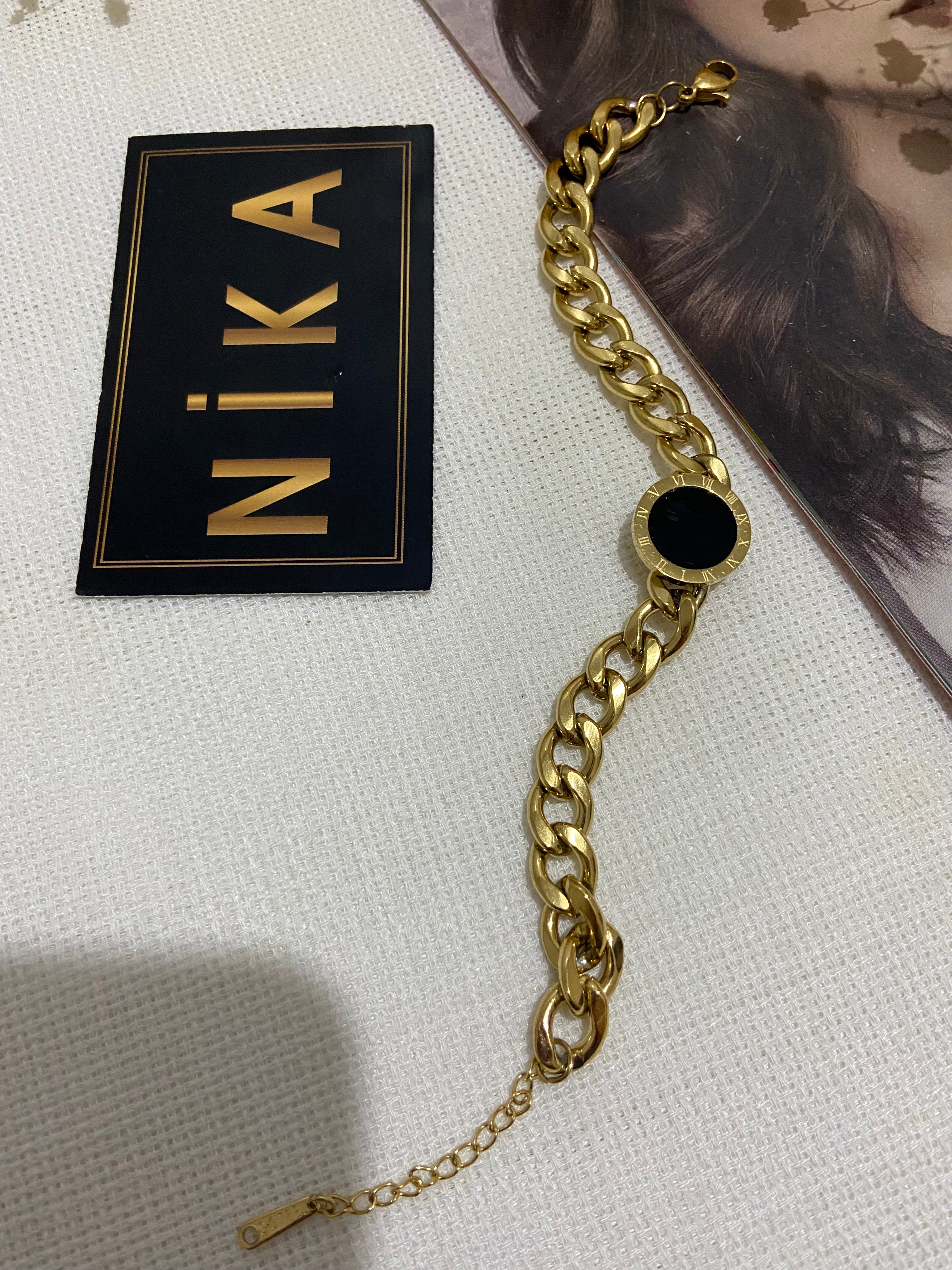 Roma rakamlı yuvarlak bileklik