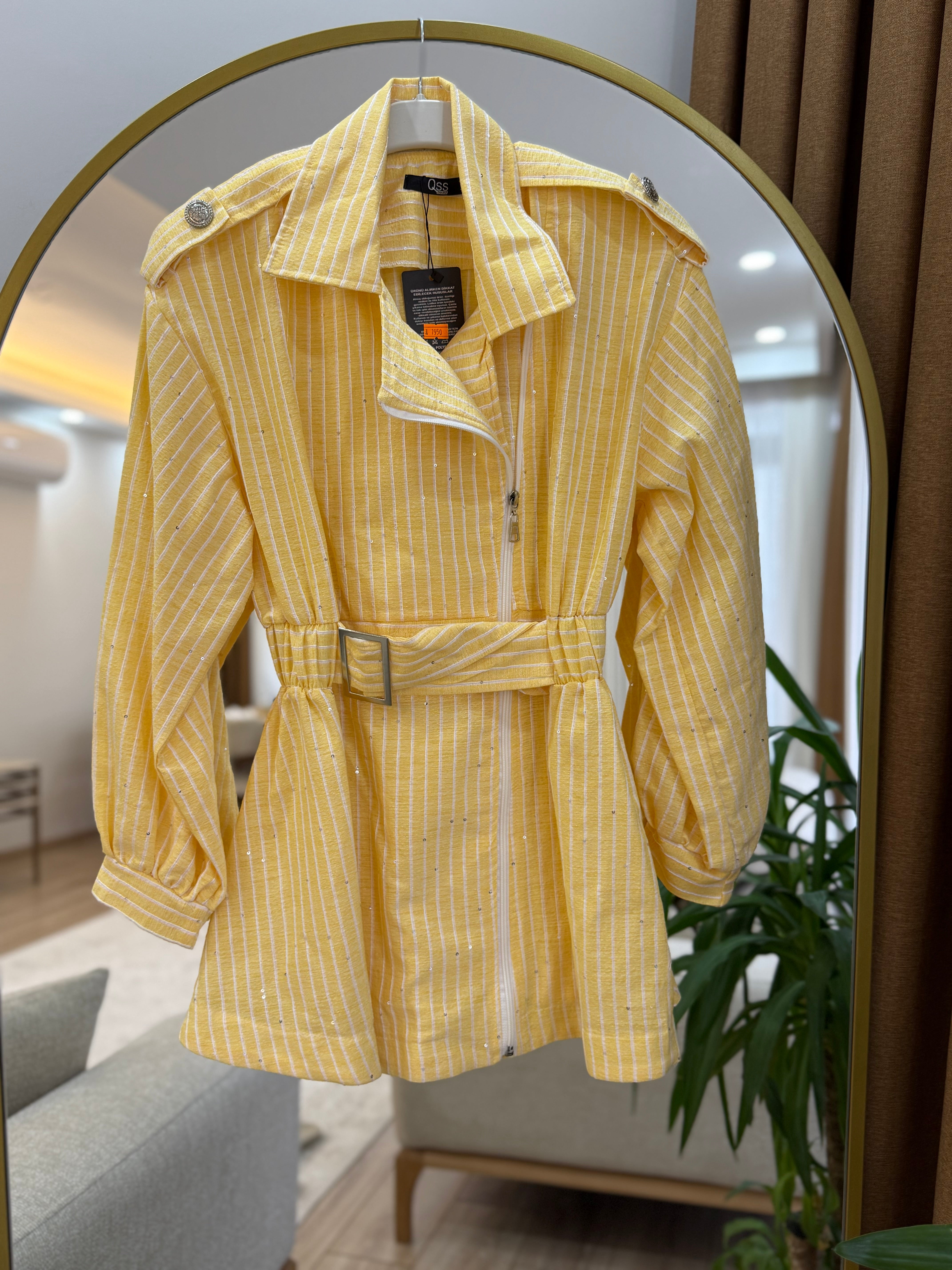 Gaberdin pul detaylı ceket