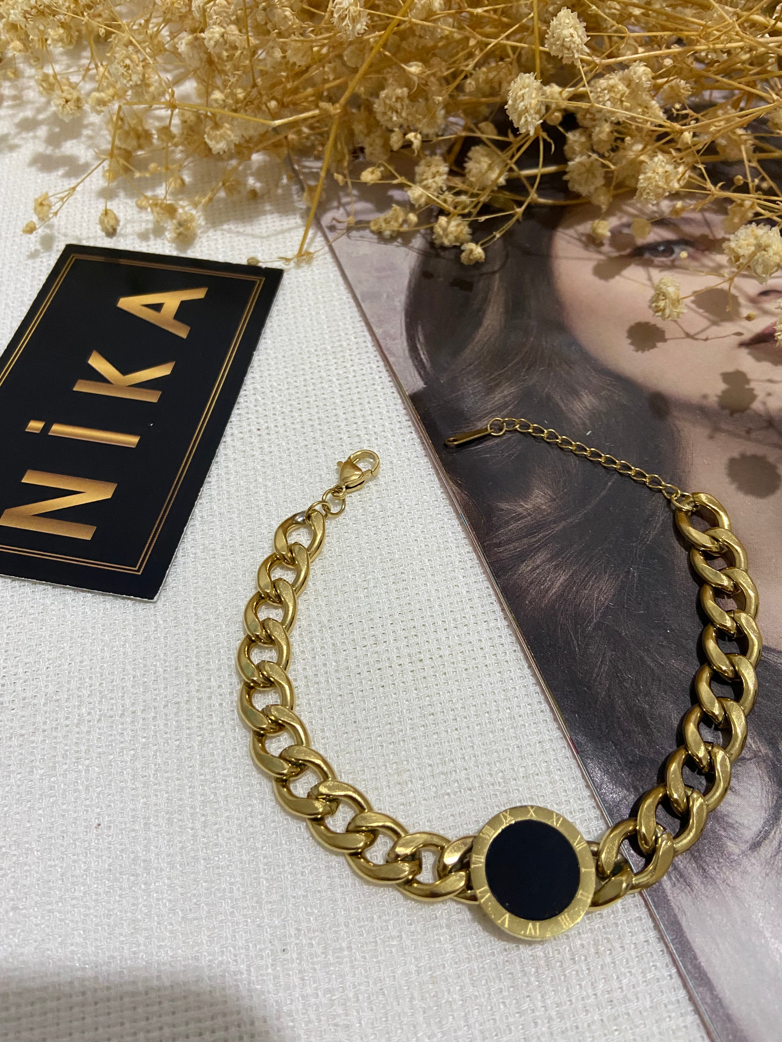 Roma rakamlı yuvarlak bileklik