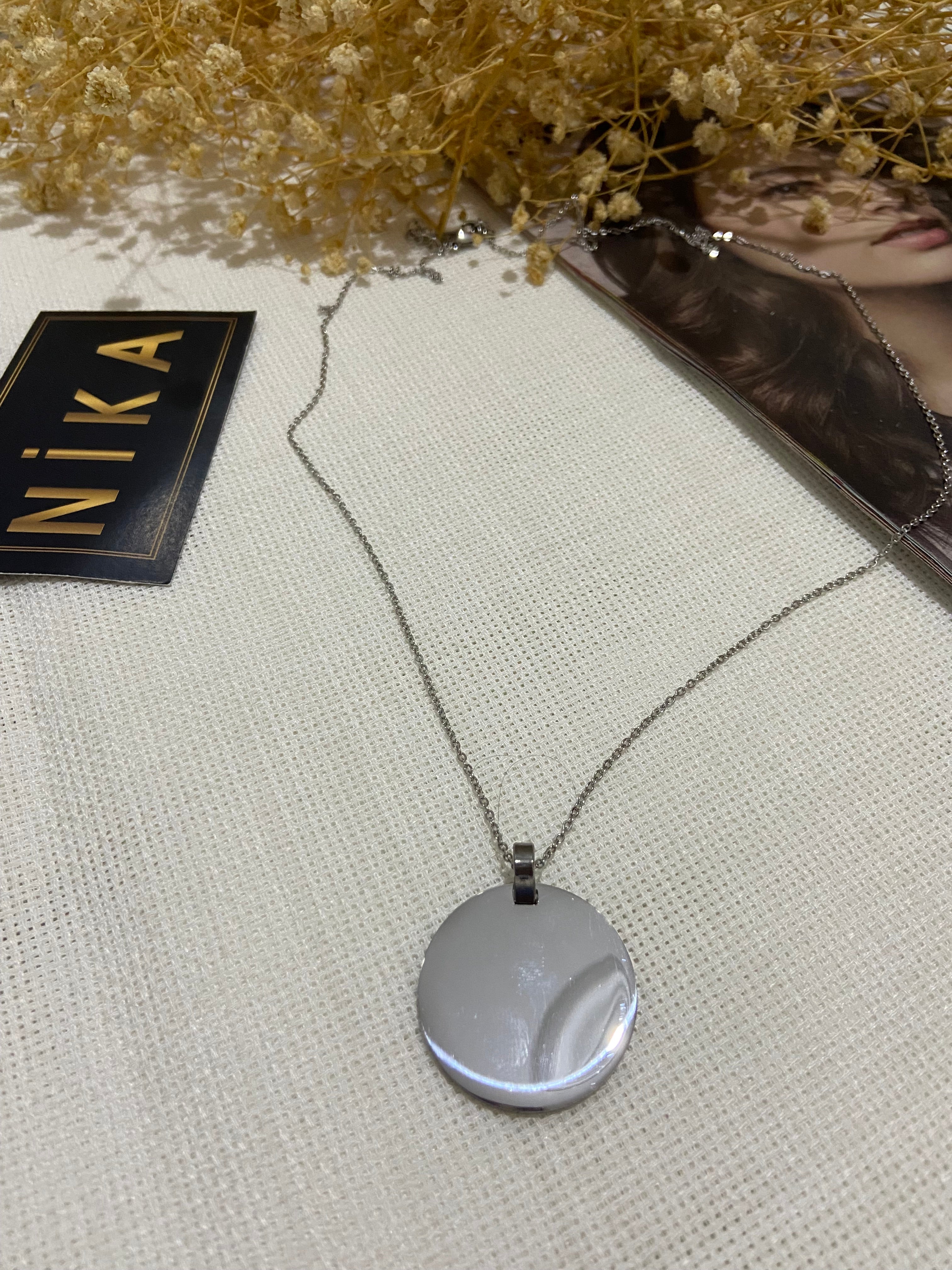 Daire detaylı kolye