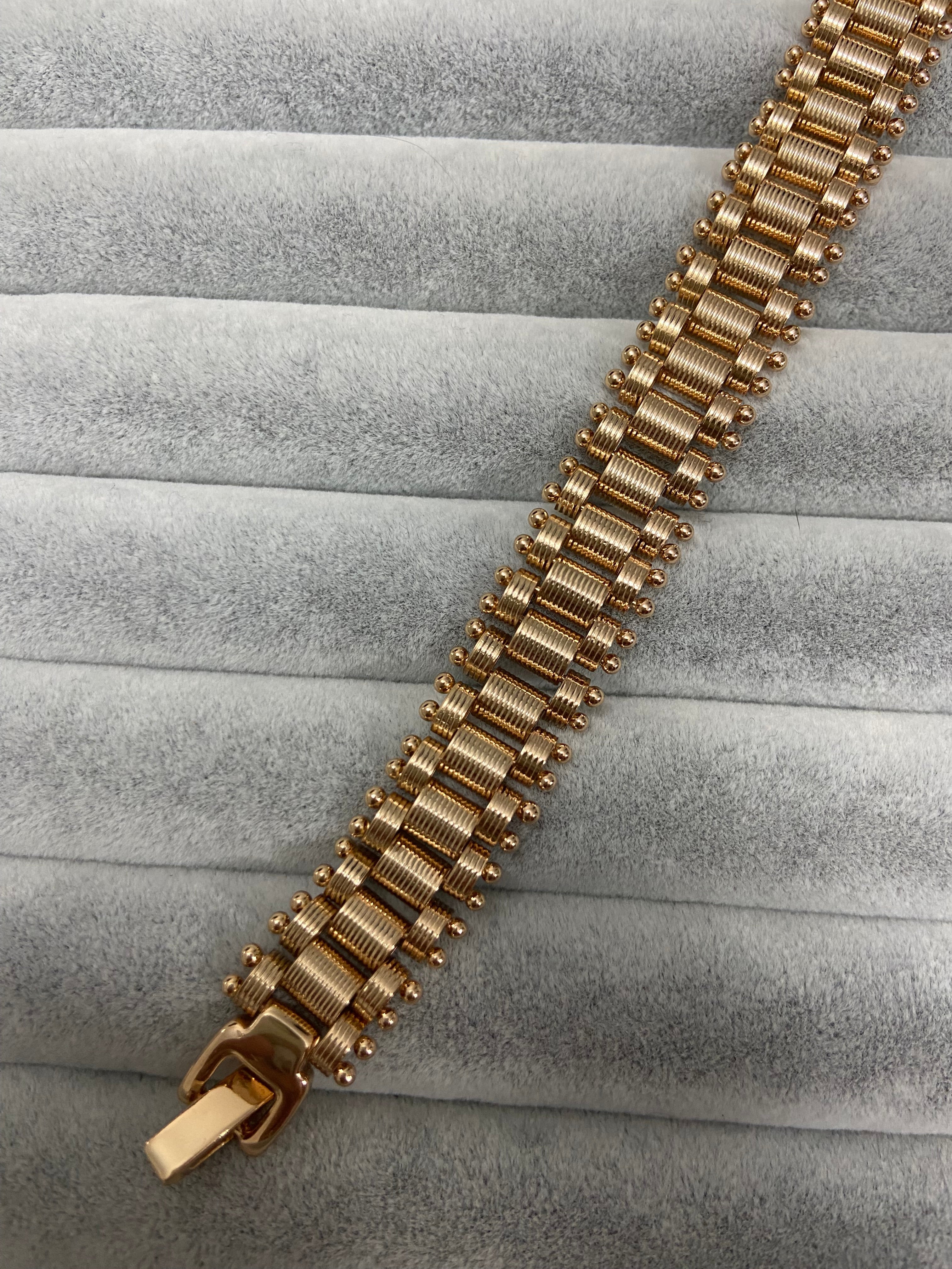 Kemer model bileklik