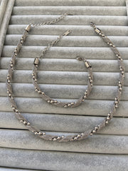 Burgulu sılver kolye seti