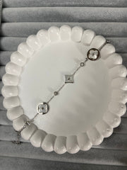 Geometrik desenli bileklik