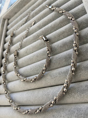 Burgulu sılver kolye seti