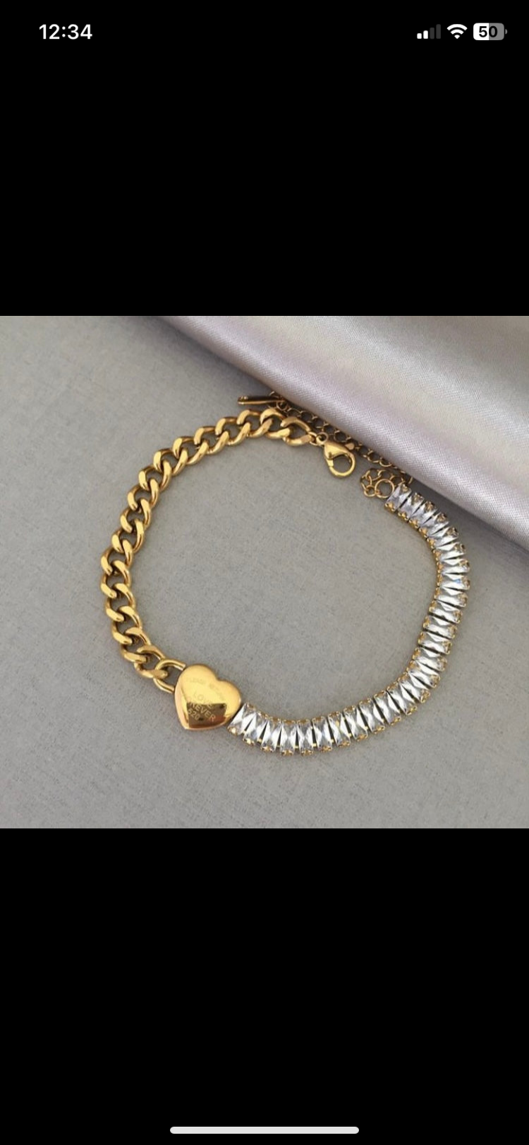 Kalp detaylı bileklik