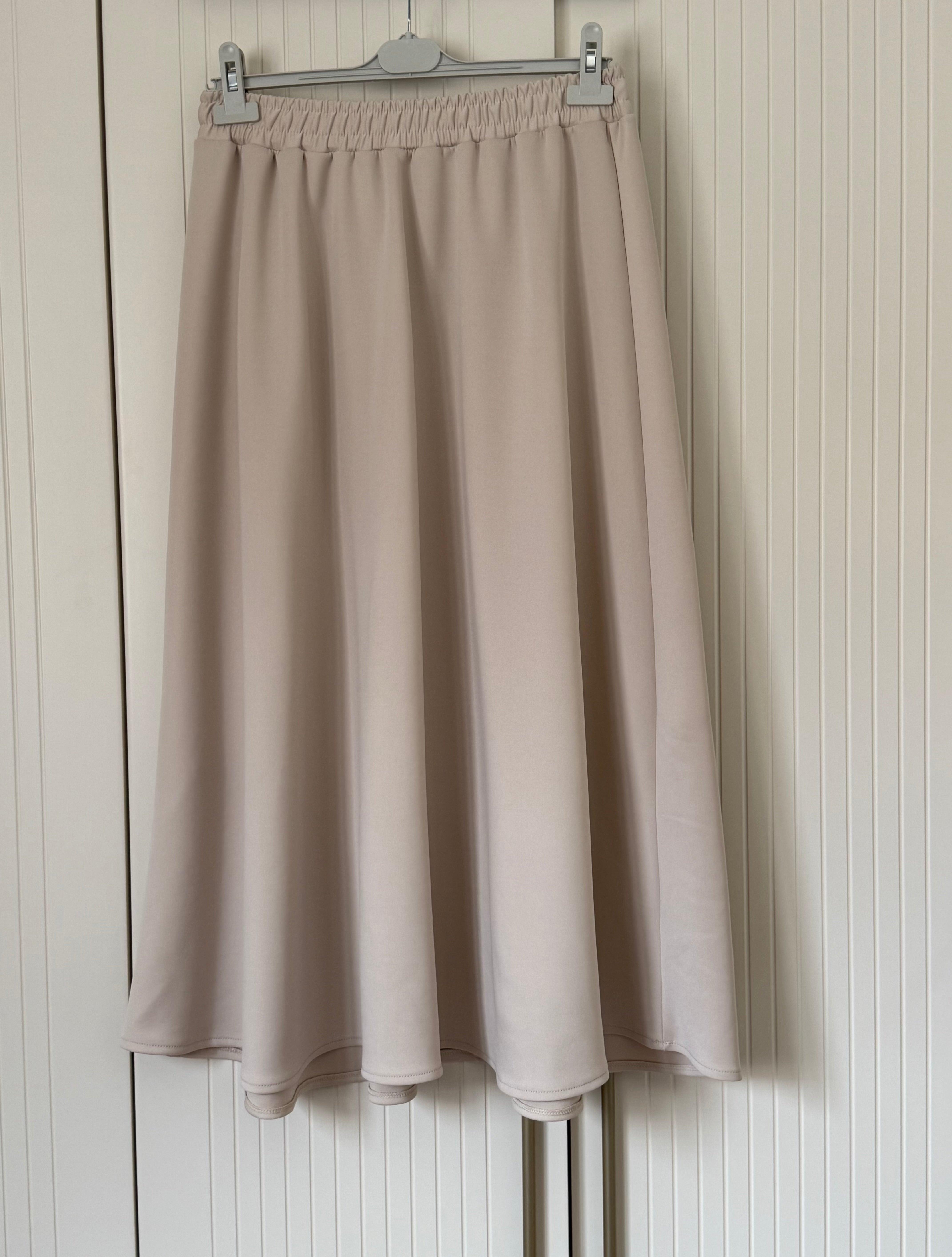 Krem renk Skuba etek