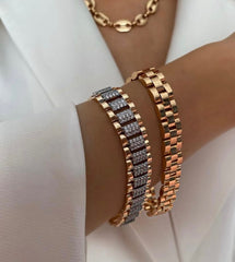 İki renkli kalın bileklik