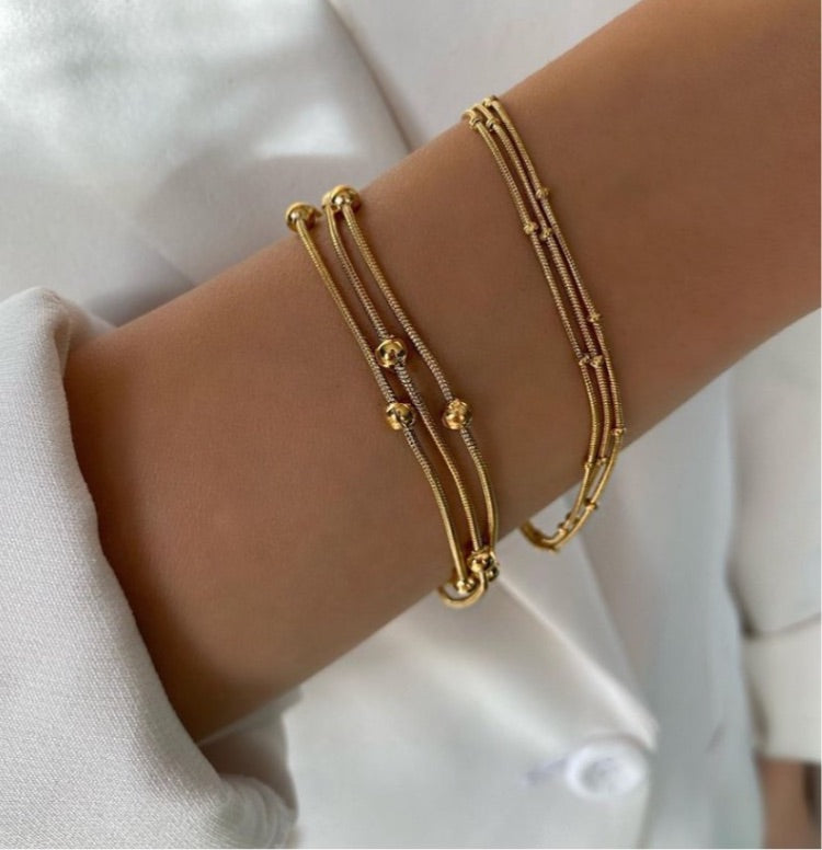 Gold renk üçlü topcuklu bileklik