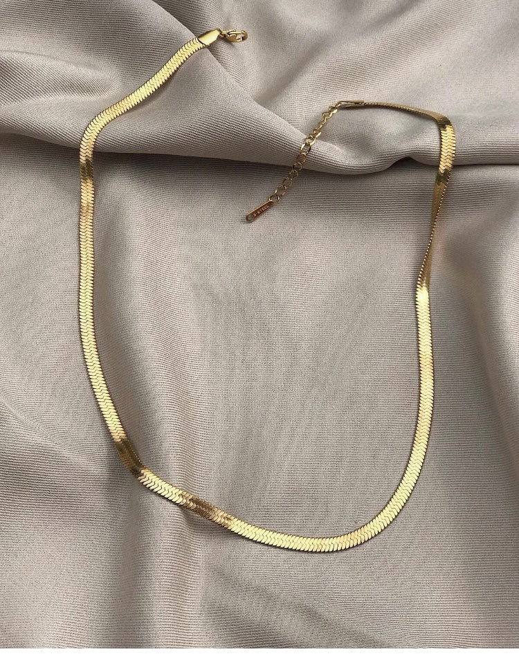 İtalyan gold düz kolye