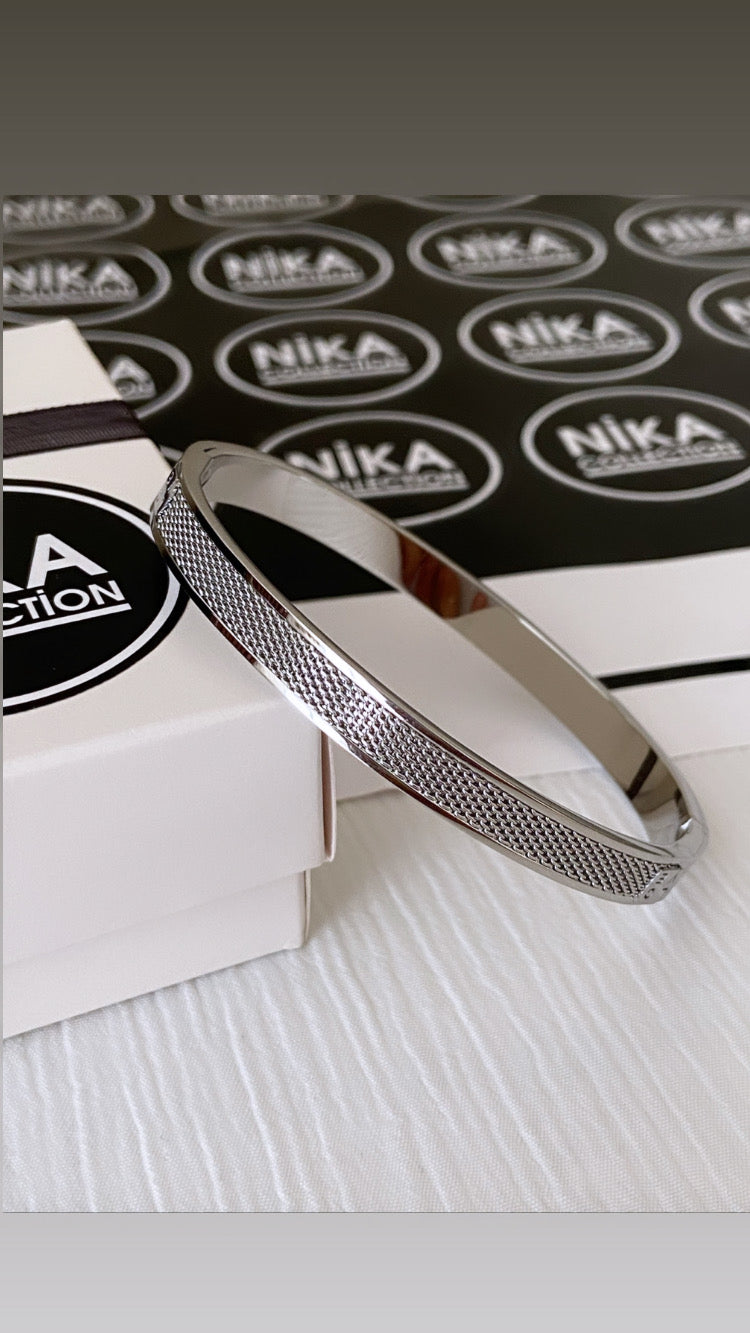 Silver renk hasır kelepçe