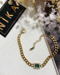 Yeşil taşlı bileklik