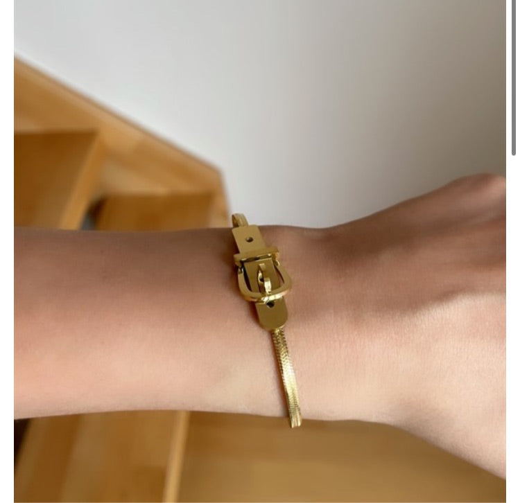 Kemer model bileklik