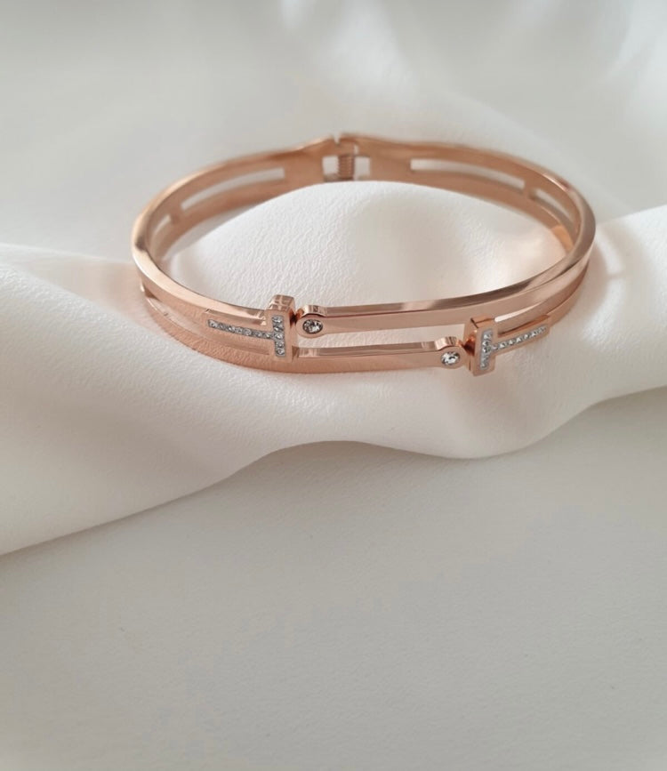 Rose renk T model kelepçe