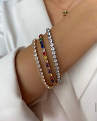 Renkli su yolu bileklik