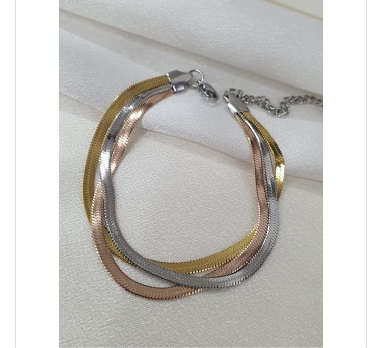 Üç renkli italyan bileklik